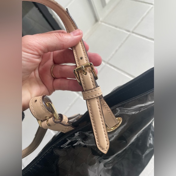 Michael Kors tote - Picture 4 of 7